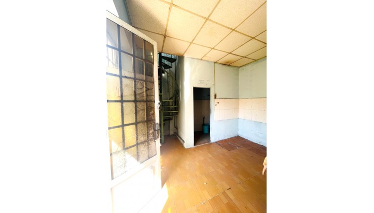 Bán Nhà Hẻm Xe Tải 65m2_6x12m Vuông Vức Gần Chợ Tam Bình Thủ Đức Chỉ 4,9 tỷ